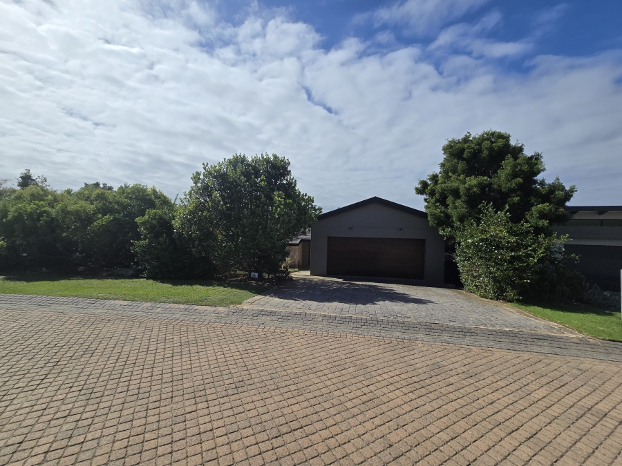 3 Bedroom Property for Sale in Oubaai Western Cape